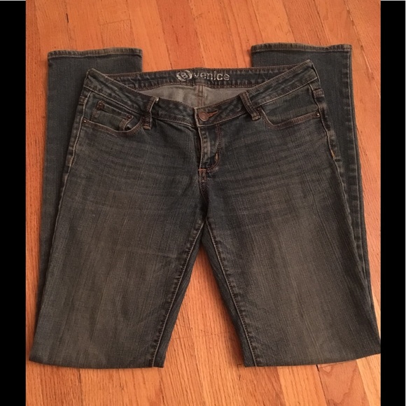 B Venice Skinny Jeans - Picture 2 of 5